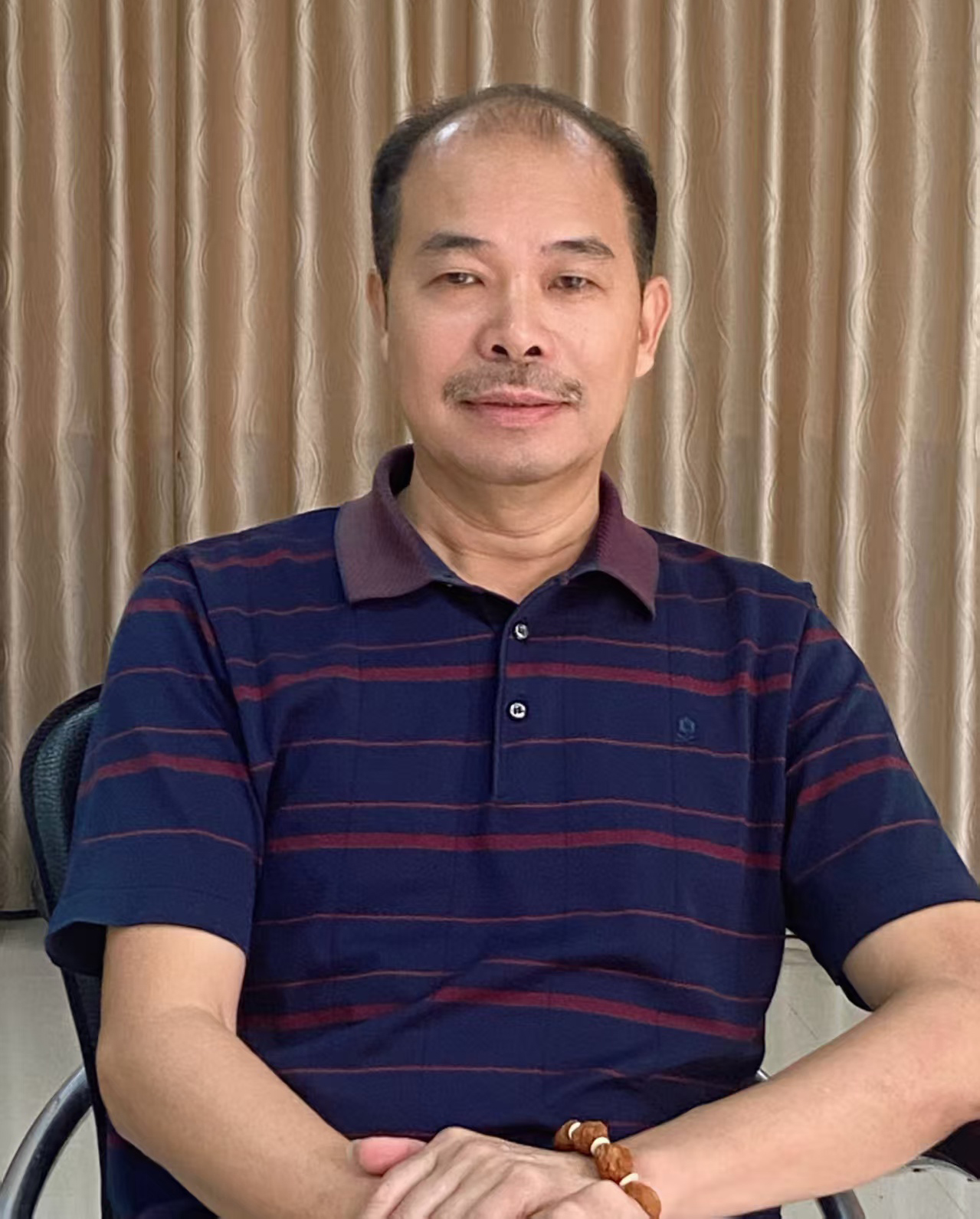 李俊和艺术展销店铺